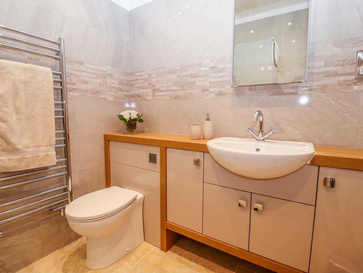 The Tractor Shed Villa Oswestry Luaran gambar