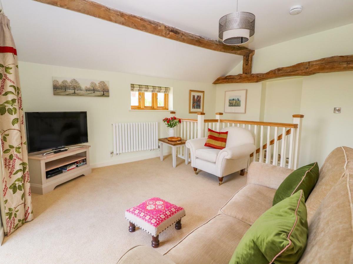 The Tractor Shed Villa Oswestry Luaran gambar